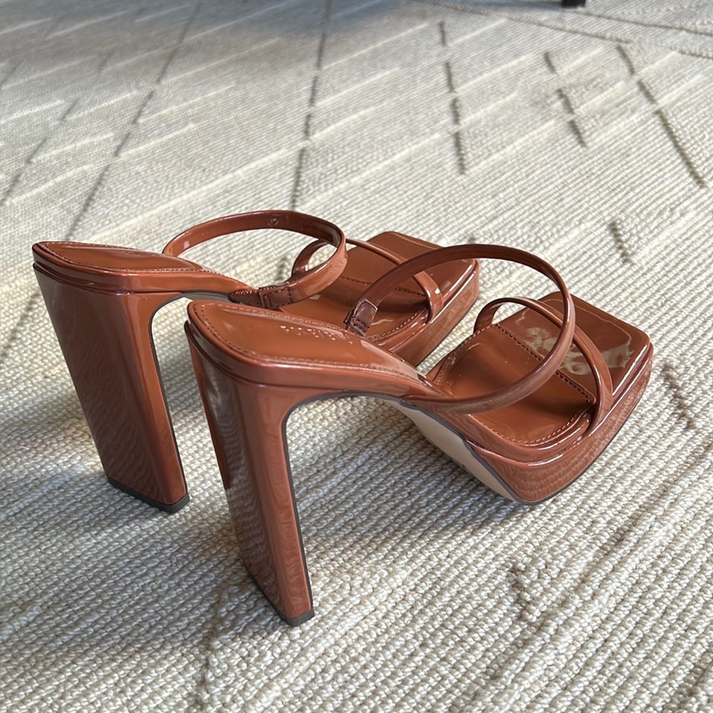 Forever21 Heeled Sandal Size 8